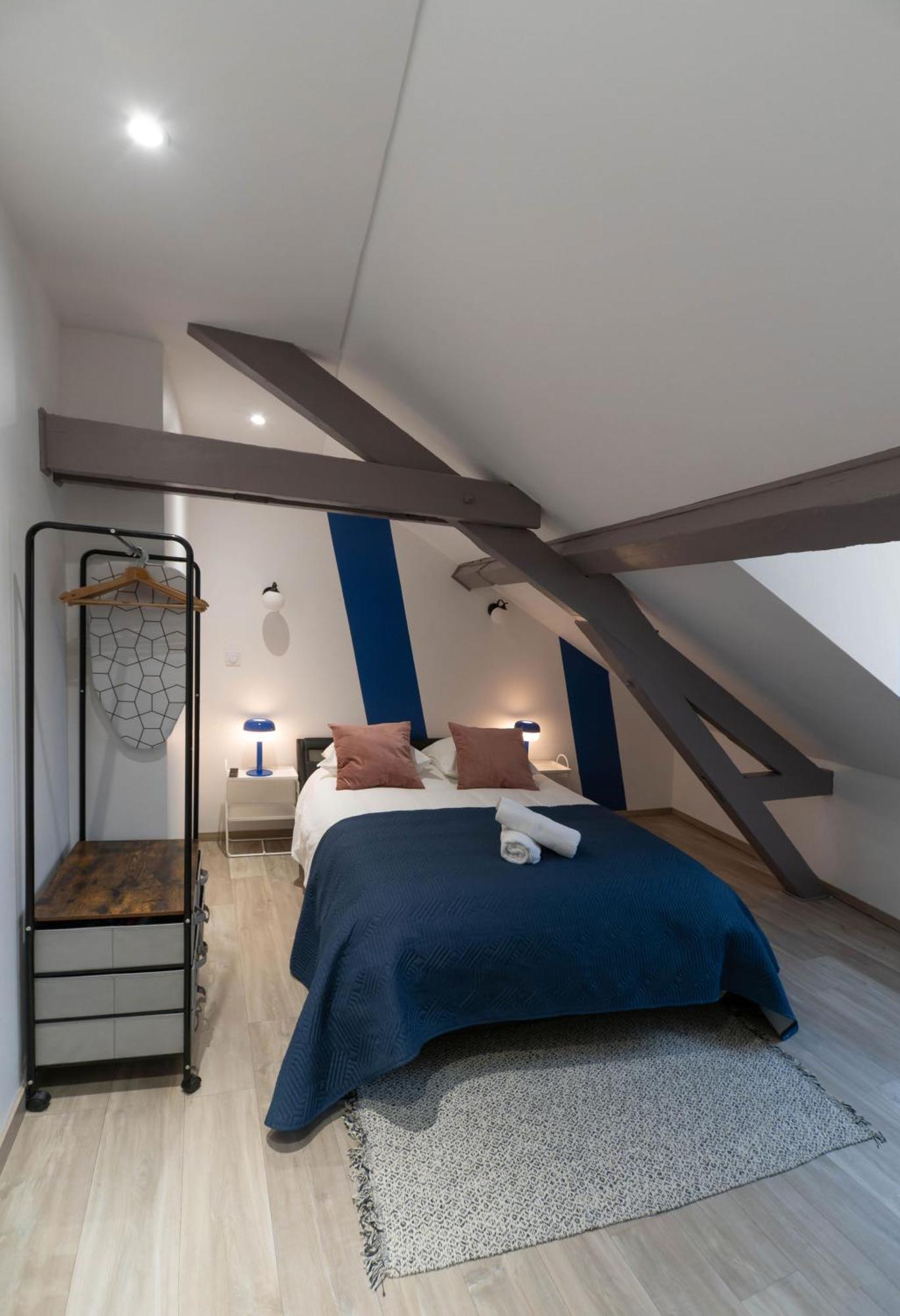 Les Stins - Appartements Climatises - Centre Ville Vichy Exterior photo